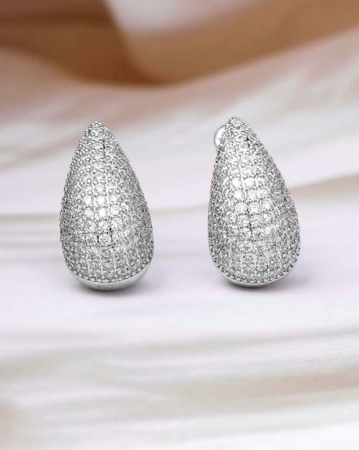 Boucles goutte Micro Zacronia