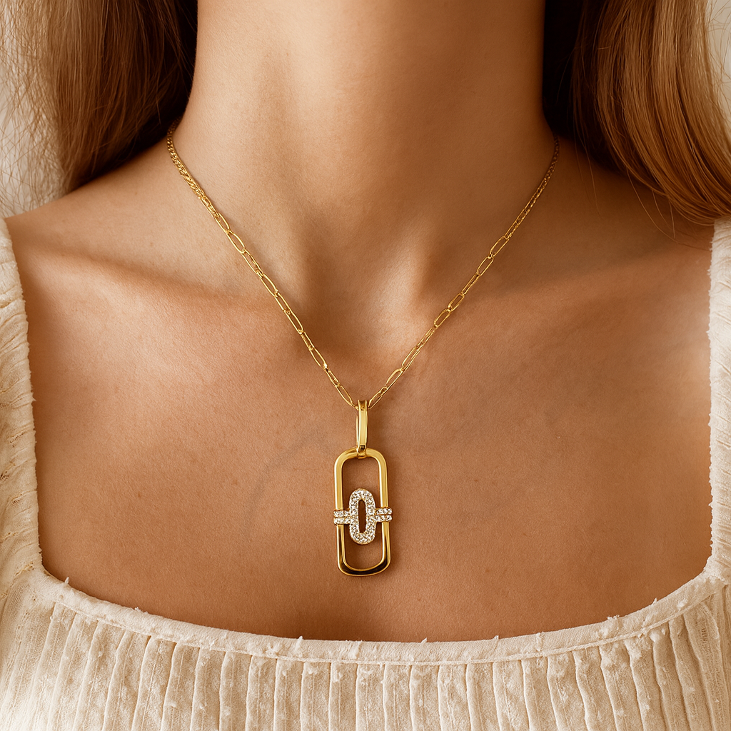 Collier Pierce